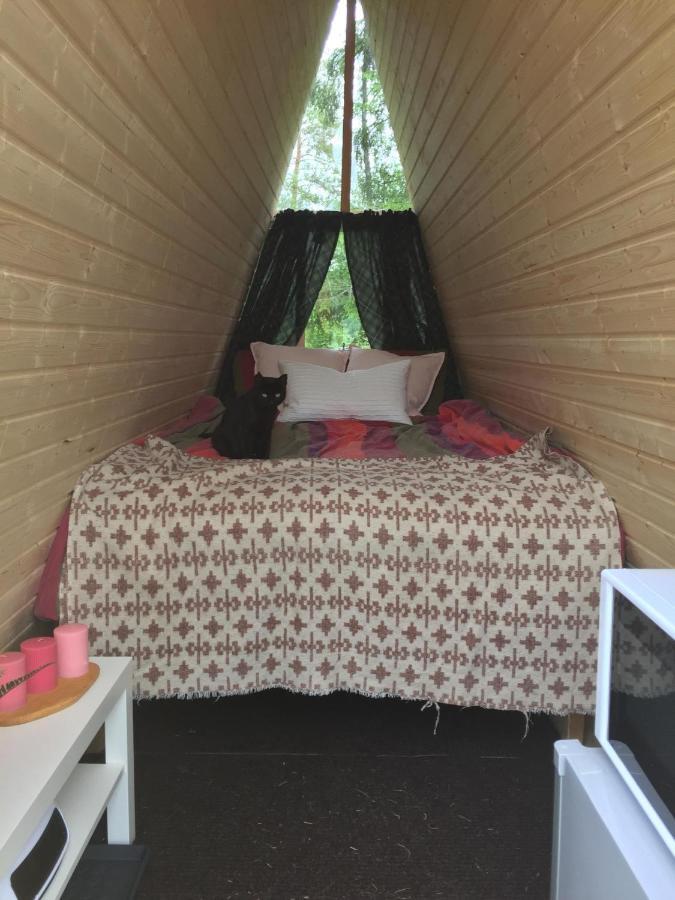 Triangle Cabin Laitila Luaran gambar