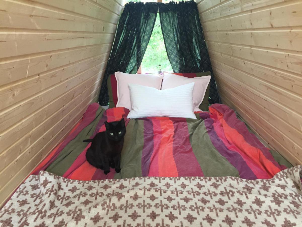 Triangle Cabin Laitila Luaran gambar
